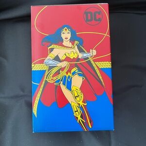 Wonder Woman Scentsy Warmer - New - Collectible